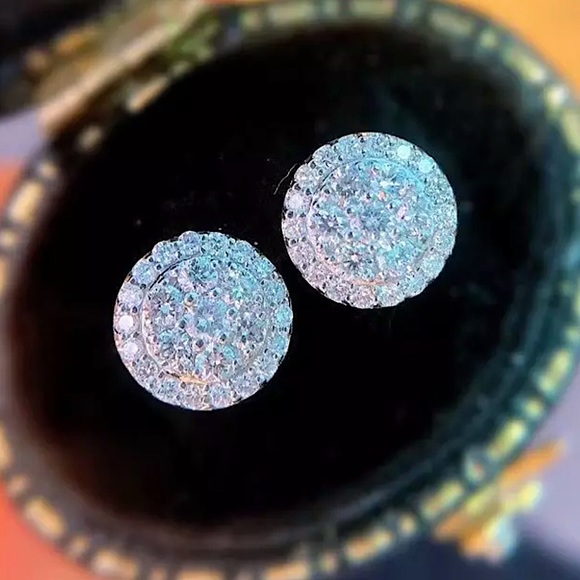 Jewelry - 💙Cute Sterling Sterling Silver Color Stud Earrings